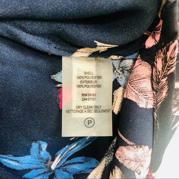 Ivanka Trump | Floral Tie Sleeve Blouse - Picture 7 of 8